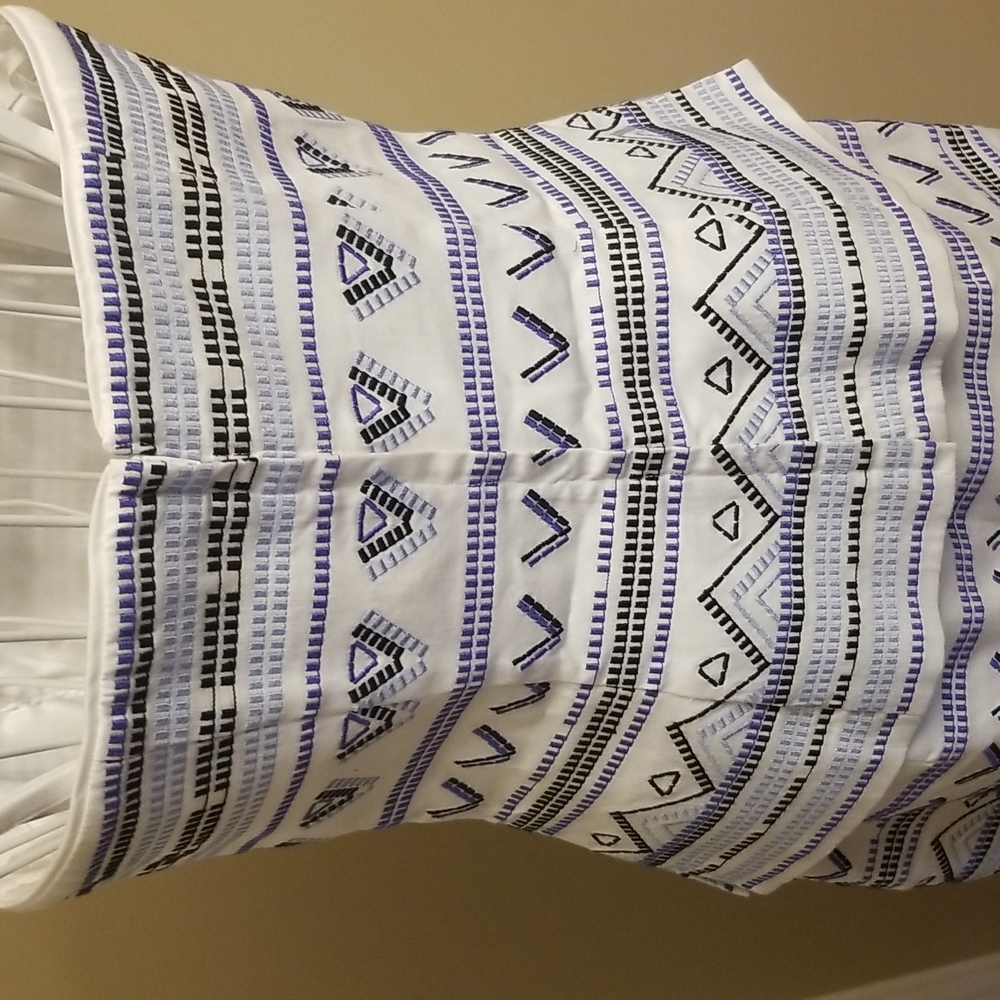 White House Black Market top and skirt - Picture 6 of 15